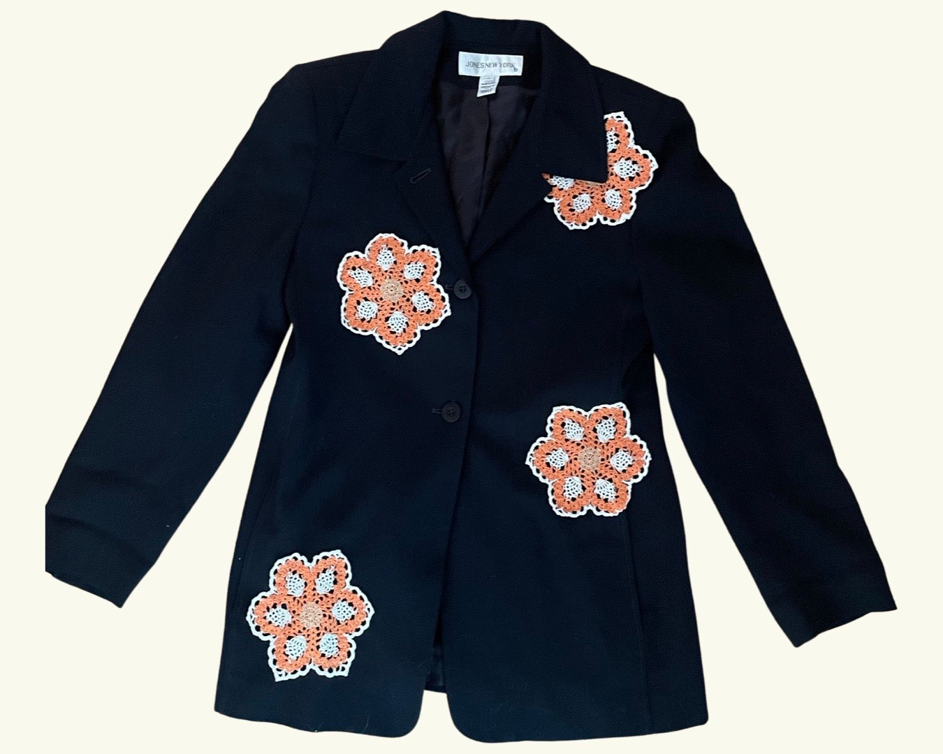 Flower Power Blazer – A Touch of Vintage